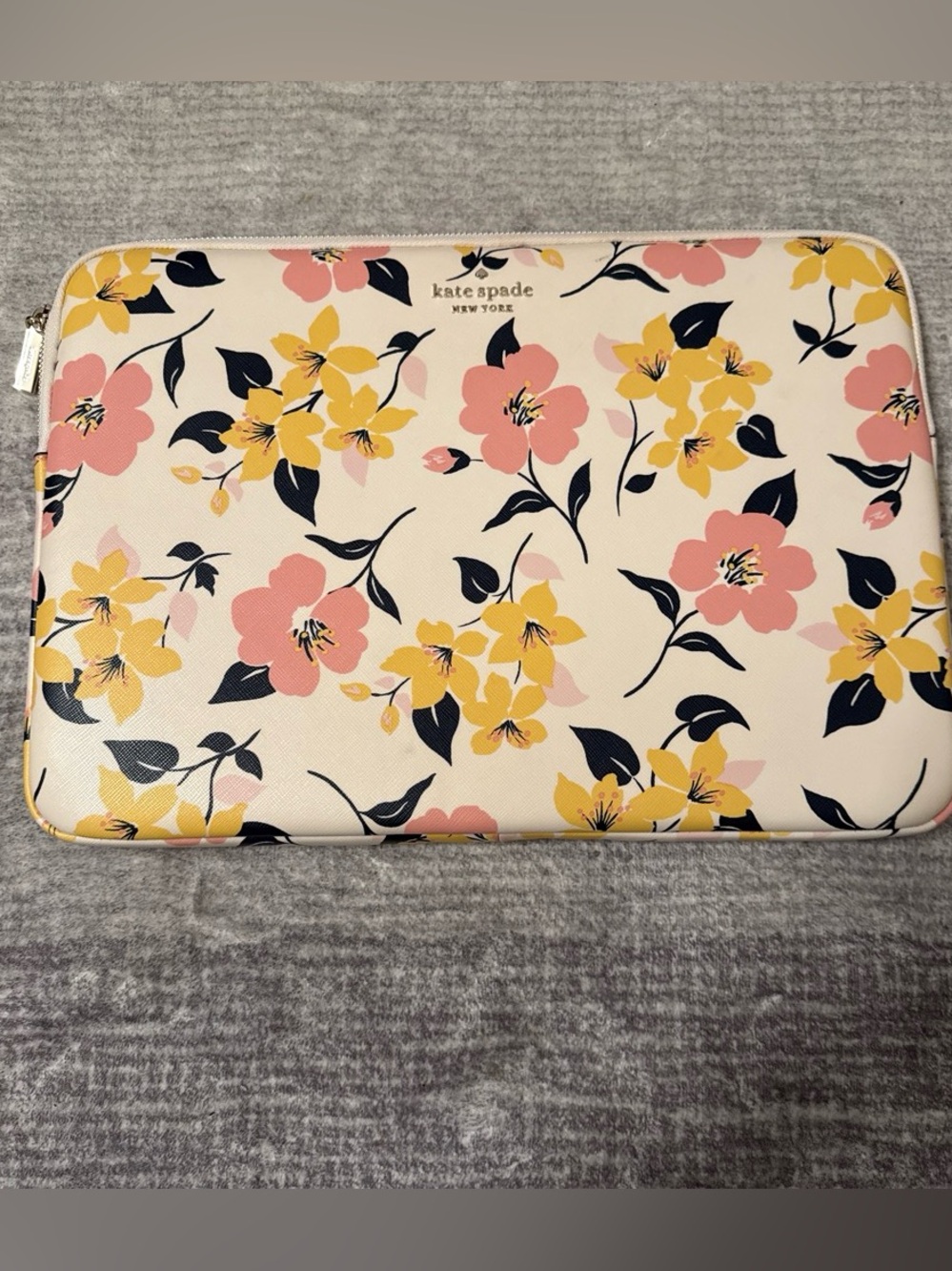 kate spade Floral Laptop Sleeve in Cream, Pink & Yellow with Navy Accents- NWOT